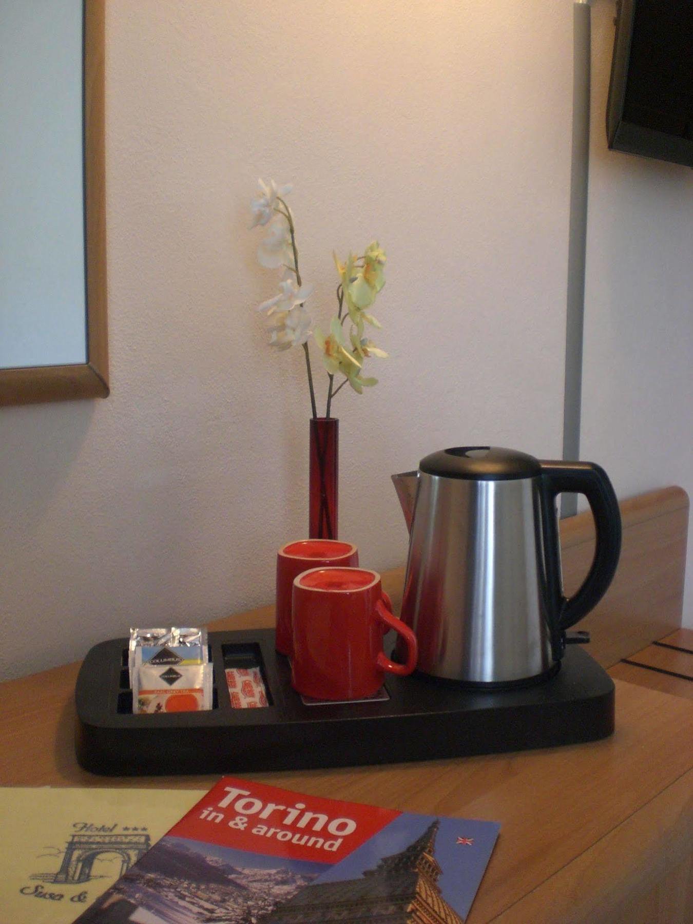 Hotel 수사 외부 사진